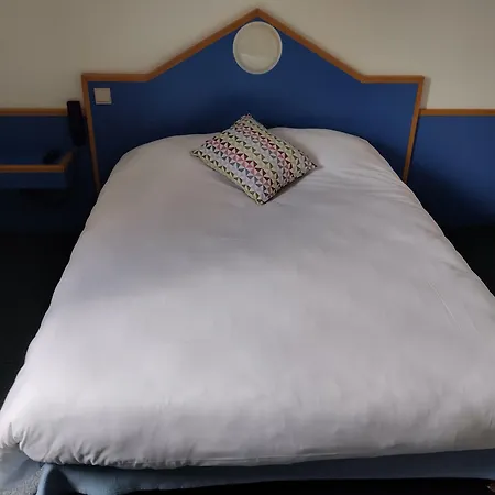 Initial By Balladins Sur Sarthe 2* סאבלה סור-סארת'